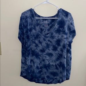 American Eagle Tie Die V-Neck